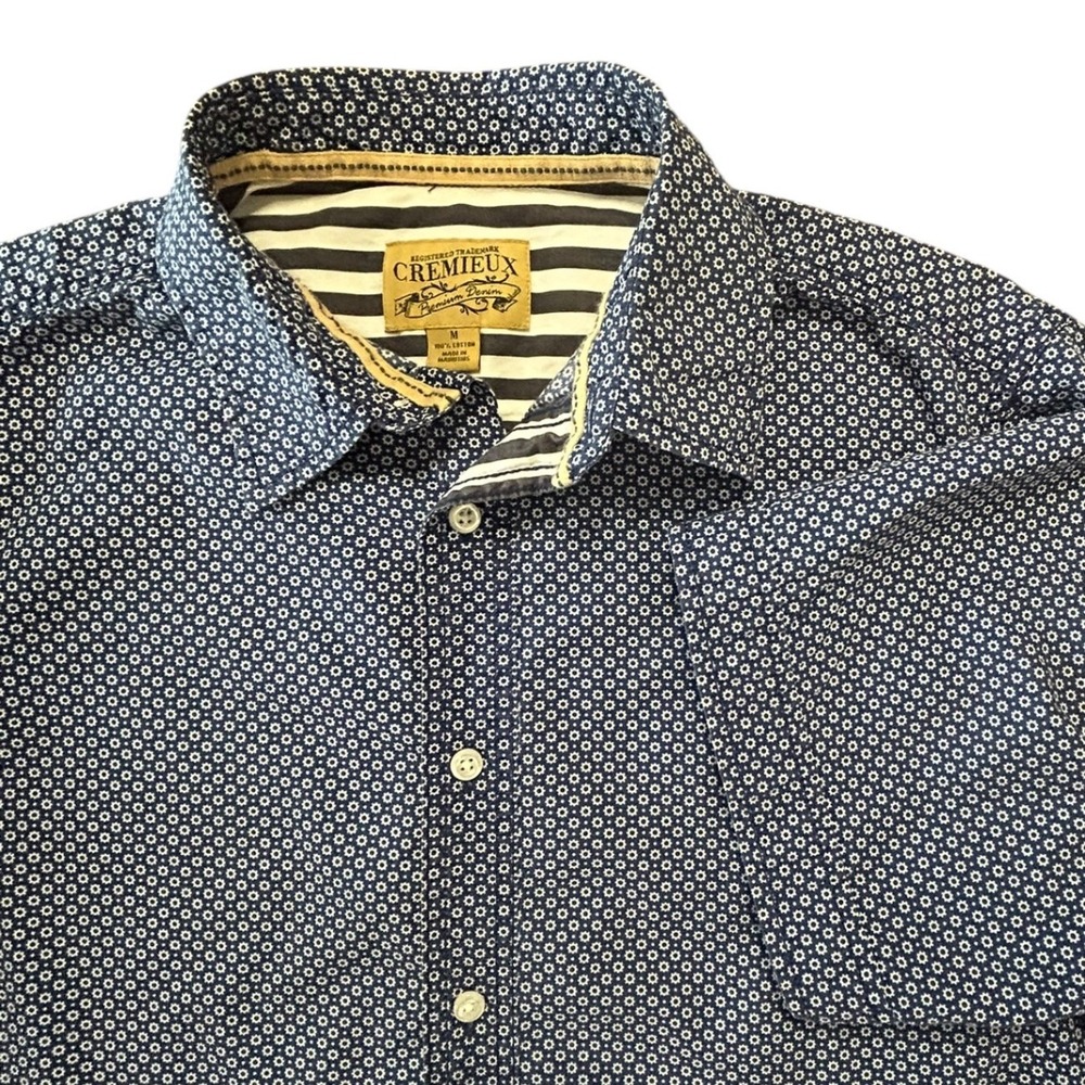 Cremieux Premium Denim Men's Blue Floral Button Down Resortcore Shirt Medium